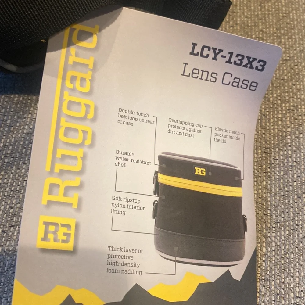 Rughard LCY-13X3 lens case
